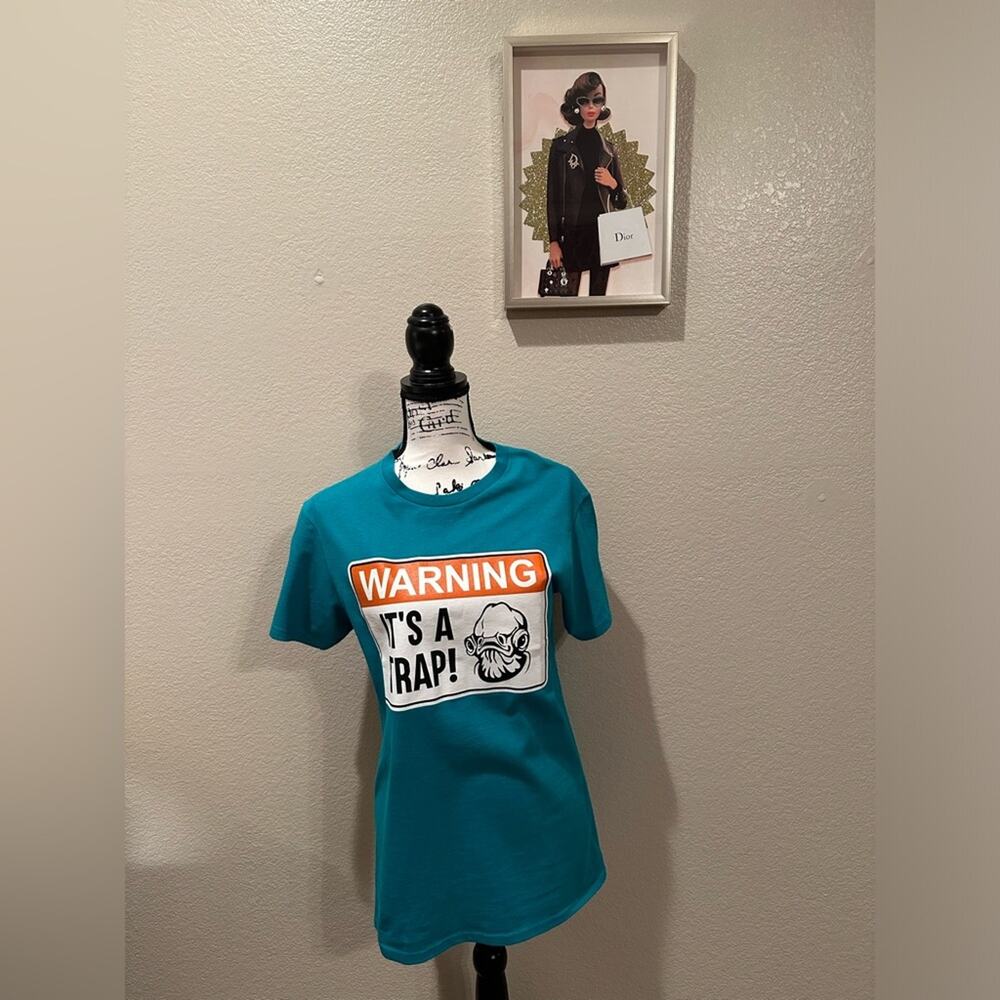 NWT Star Wars Land Disney Parks Rise of the Resistance Admiral Ackbar Tee S